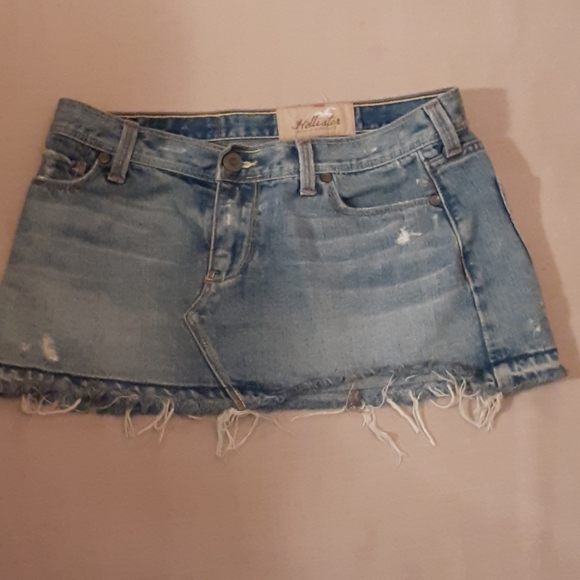 Hollister Dresses & Skirts - Hollister mini jean skirt